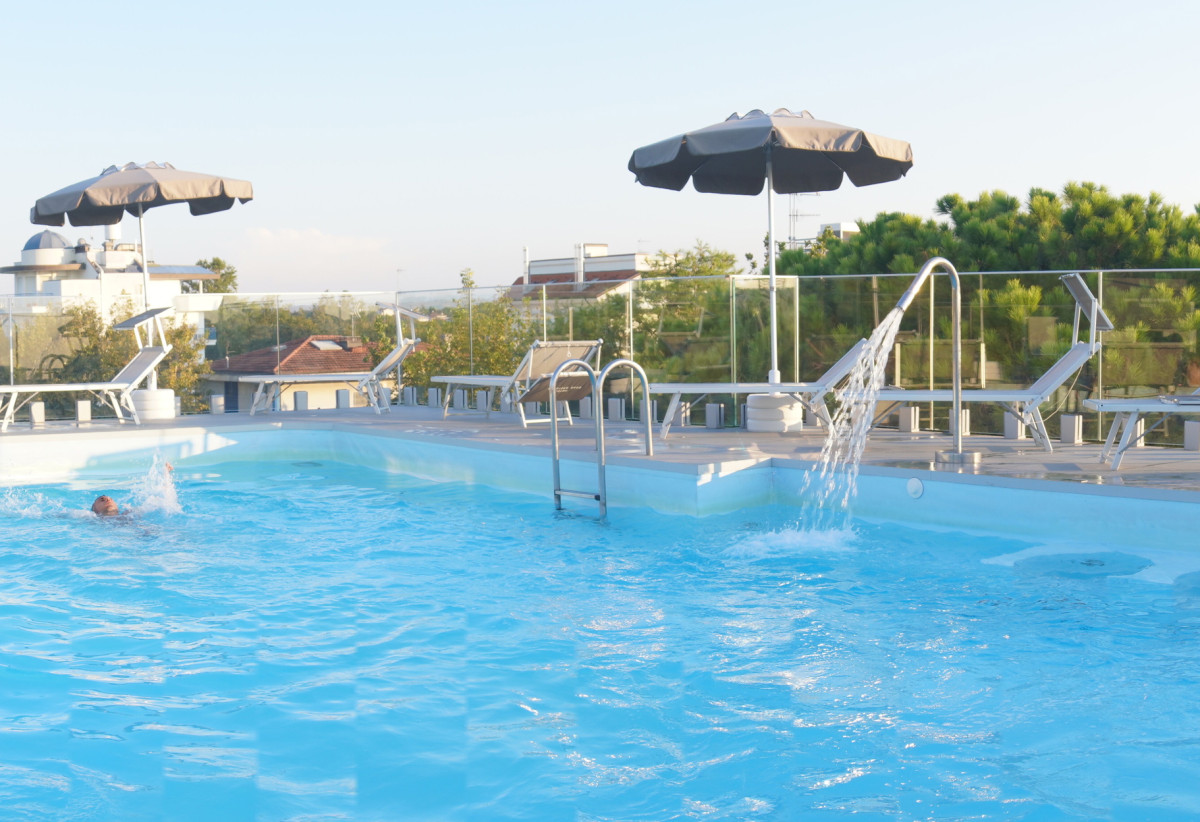 media.Piscina_panoramica_ClubFamilyHoteljpg