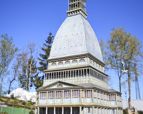media.Mole-Antonelliana-Torino-al-parco-tematico-Italia-in-Miniatura-ingressi-gratuiti-per-tutta-la-famiglia-in-vacanza-al-Club-Family-Hotel-Best-Family-Riccione